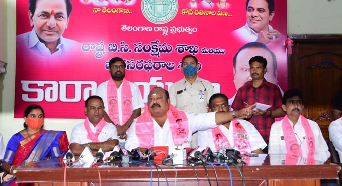 BC communities leading dignified life in Telangana: Gangula Kamalakar