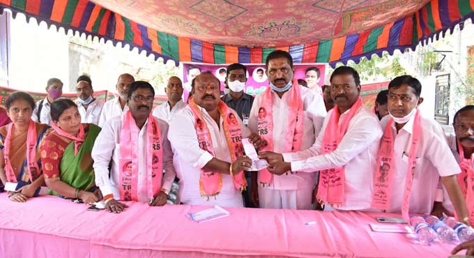 Andhra political parties trying to re-enter into Telangana: Gangula