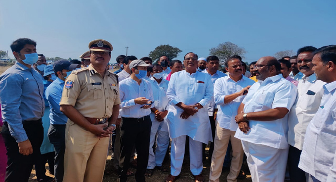 Nagarjuna Sagar people have opportunity to show gratitude to KCR: Gutha