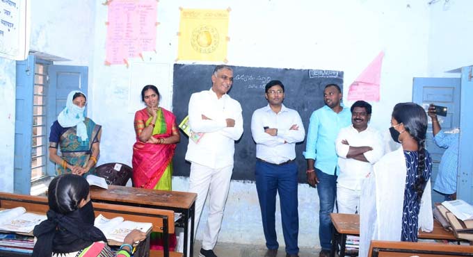 Harish Rao tests knowledge of Kothapally ZPHS students