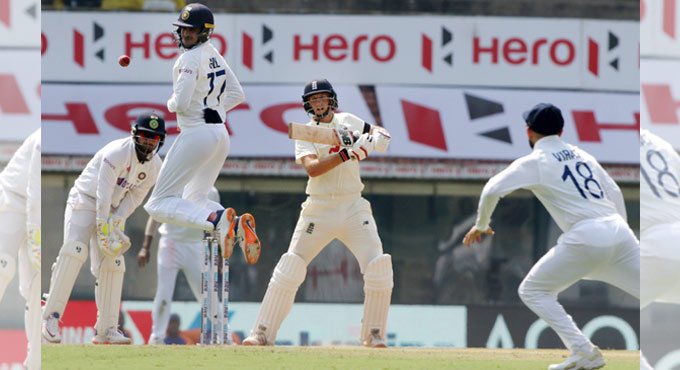 India waste two reviews early as England pile on agony