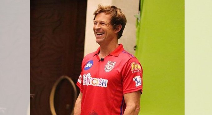Jonty Rhodes’ Twitter hacked, Sachin Tendulkar’s tweet surfaces on his account