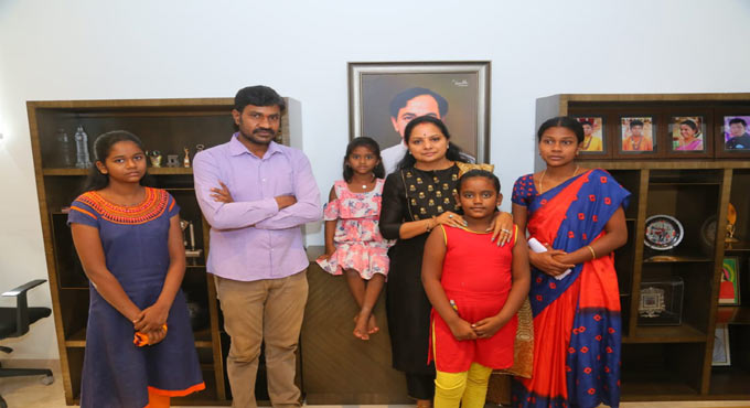 MLC K Kavitha helps loan app victim’s family