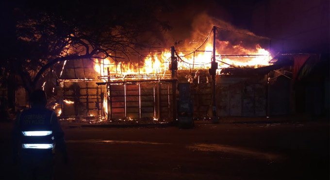 Hyderabad: Fire breaks out at textile shop in Koti, no casualties