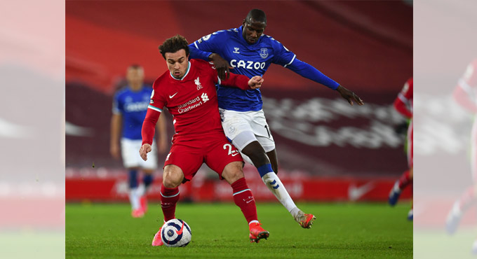 More Liverpool misery: 1st home loss to Everton in 22 years