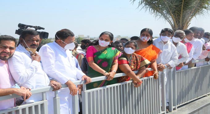 Kavitha directs officials to complete developmental works in Nizamabad