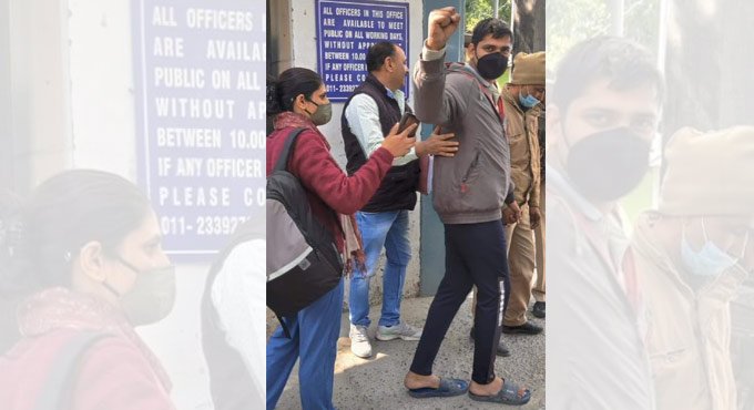 Farmers’ protest: Delhi court grants bail to Journalist Mandeep Punia