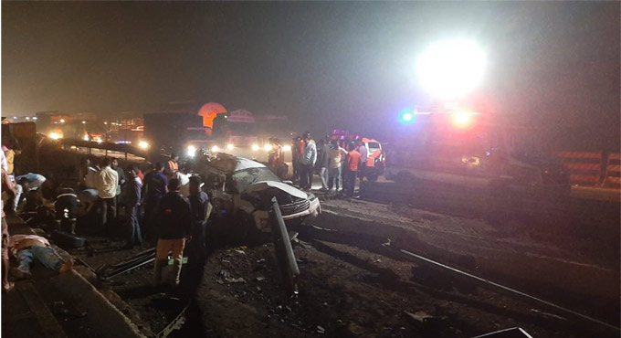 Maharashtra: Four of family killed on Pune-Mumbai expressway accident