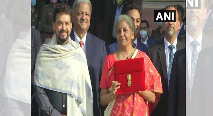 Sitharaman replaces Swadeshi ‘bahi khata’ with tablet as Union Budget goes digital