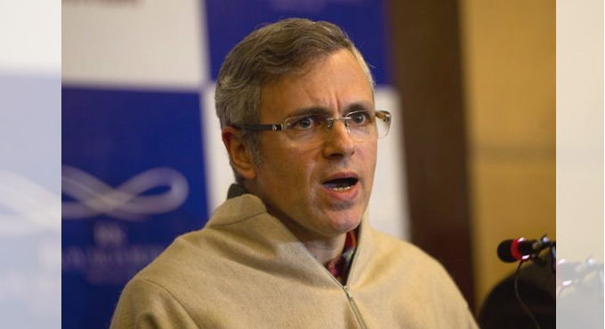 Omar Abdullah claims he, his family put under house arrest