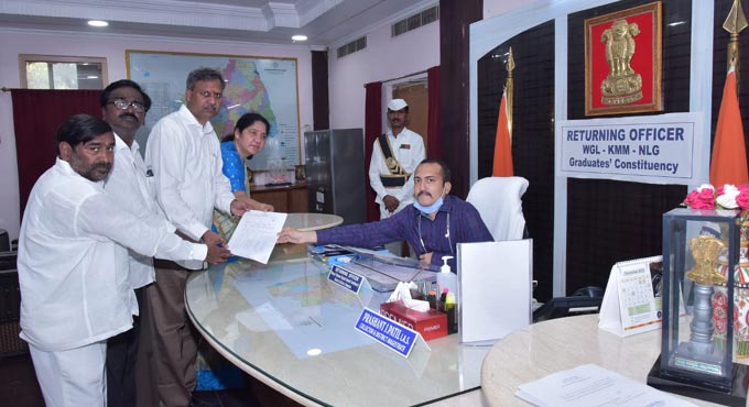 MLC polls: TRS candidate Palla Rajeshwar files nomination papers