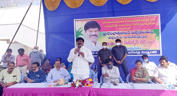 ‘TRS govt will ensure irrigation to every acre of land in Narsampet’