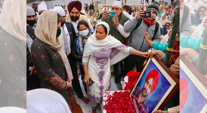 Priyanka Gandhi meets family of deceased farmer in Uttar Pradesh