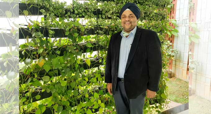 Raminder-Singh-Soni