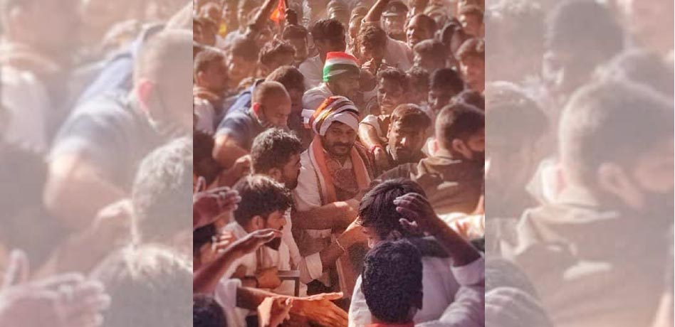 Telangana: Revanth takes up flash padayatra against Centre’s farm laws