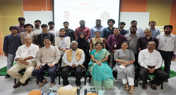 MeitY provides Rs 44 lakh grant-in-aid to eight startups of SR Innovation Exchange