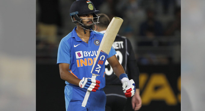 Shreyas Iyer slams ton as Mumbai amass 317/7 against Rajasthan