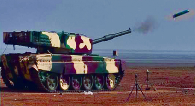 Govt approves purchase of 118 Arjun tanks, arms worth Rs 13,700 cr