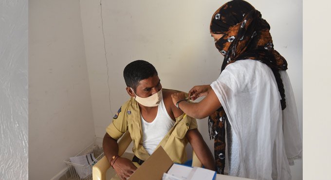 Second shot of Covid-19 vaccine for Telangana health workers from Saturday
