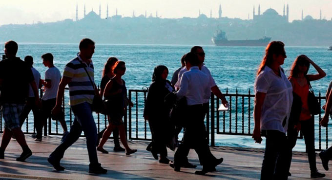 Researchers find light activities may help women’s mobility during ageing