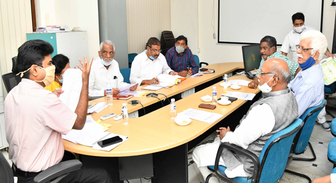 GHMC election: Mayoral aspirants keep fingers crossed