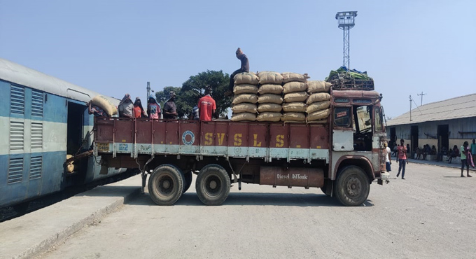 SCR’s first Kisan rail chugs off from Telangana