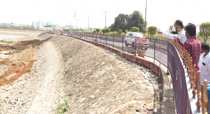 Speed up suspension bridge works, Khammam officials told
