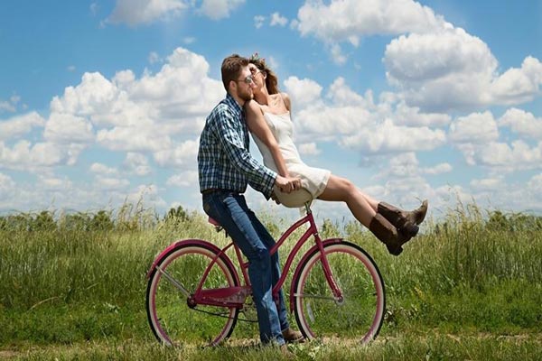 Inviting micro-tales of love