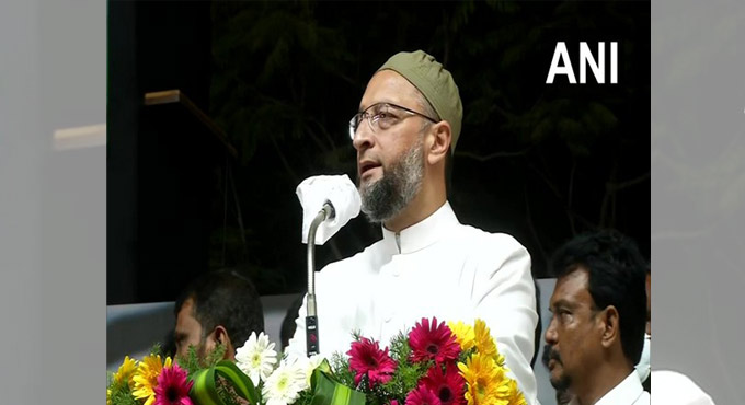 AIADMK no longer Jayalalithaa’s party, turned into Modi’s slave: Asaduddin