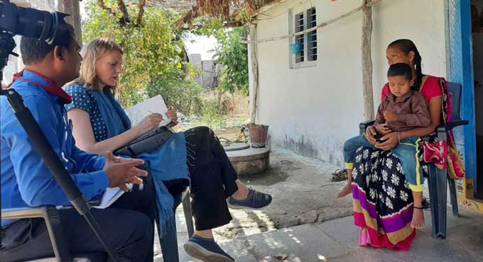 Dutch reporter studies problems of Gulf migrants in Jagtial