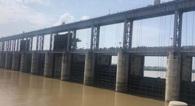 CWC officials release 0.6 TMC water into SRSP from Babli