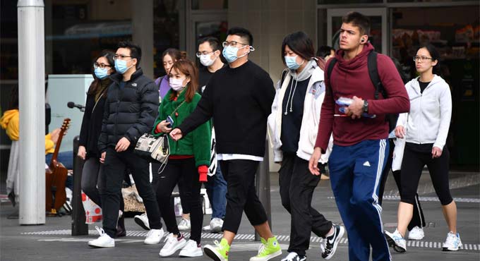 Australia extends border closure until June