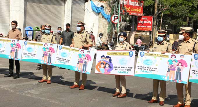 Hyderabad cops hold Covid awareness programme