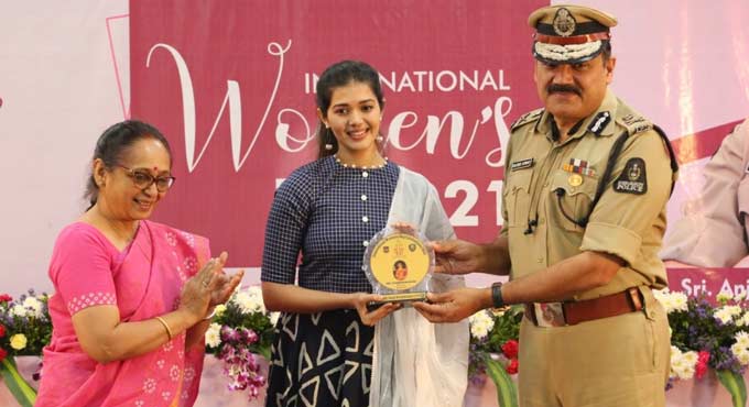 We can change the world, says Miss Earth India