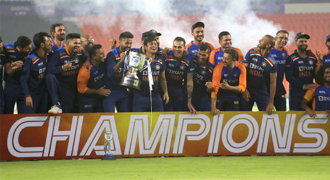 Former cricketers hail India’s victory against England