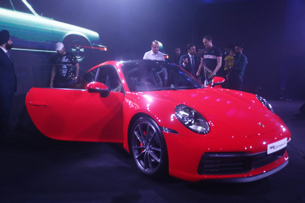 Germany’s Porsche posts record revenues in 2020