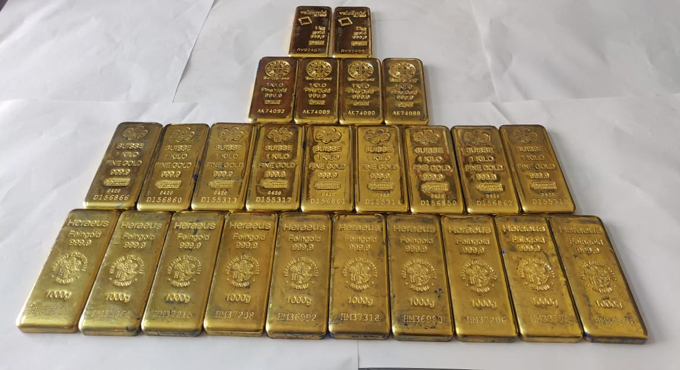 DRI seizes 25 kilos of gold on outskirts of Hyderabad