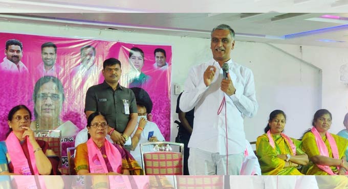 No Rythu Bandhu in BJP-ruled States: Harish Rao