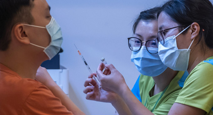 Hong Kong vaccination drive struggles to gain public trust
