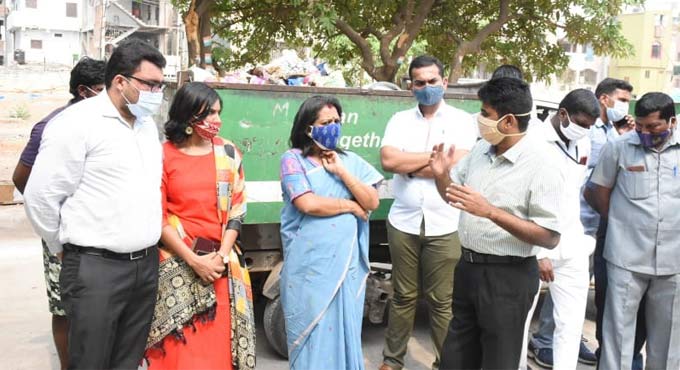 Mayor Vijayalakshmi inspects solid waste management plants in GHMC