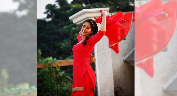 Ileana’s ‘killer workouts’ have made her arms sore