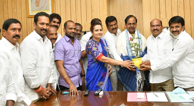 30 per cent fitment announced for TS govt employees, teachers