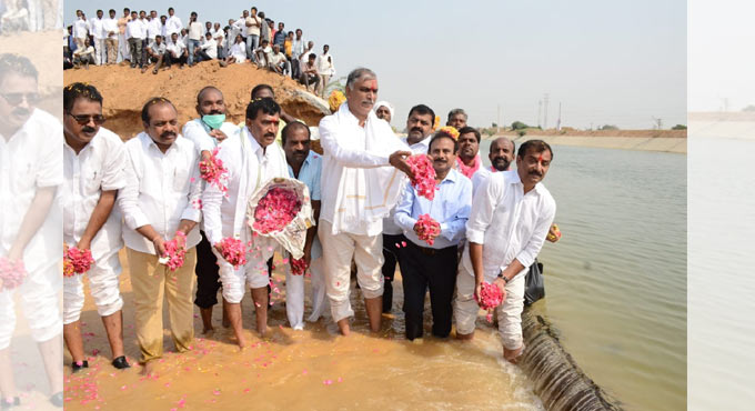 Siddipet farmers cheerful as Kudavelly Vagu springs to life in mid-summer