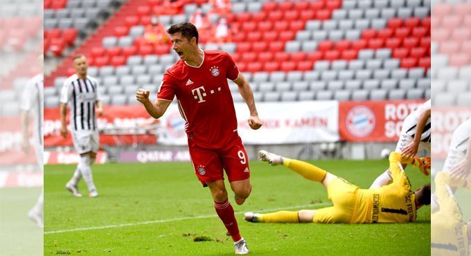Lewandowski to miss World Cup qualifier against England due to injury