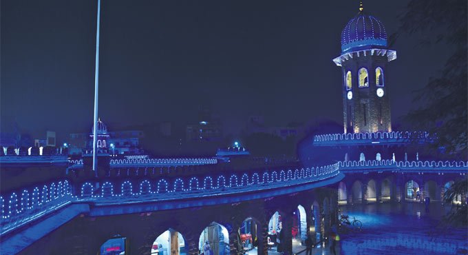 Hyderabad: Musical night at Moazzam Jahi Market on March 7