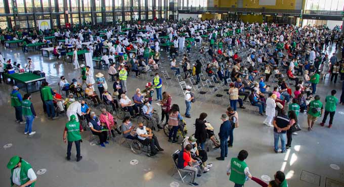 Mexico tops 200,000 COVID-19 deaths, but real toll is higher