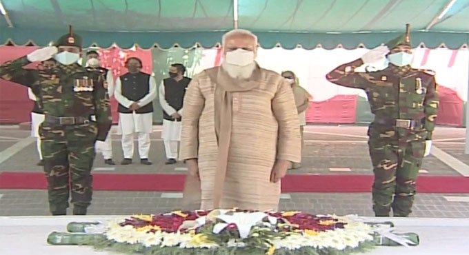 Modi visits Bangabandhu’s mausoleum, pays homage