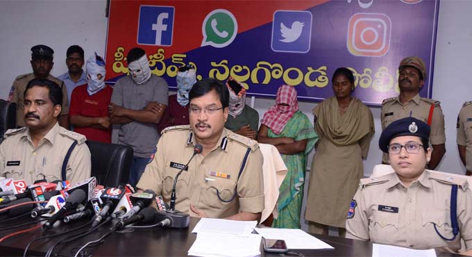 Nalgonda: Gang arrested for murdering persons to claim insurance