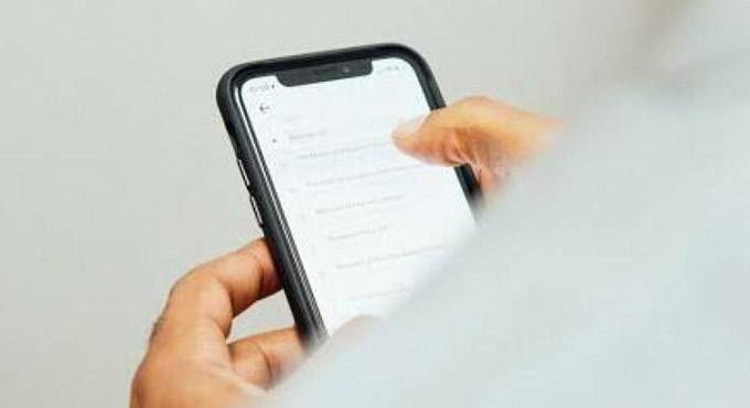 Parental control apps for phones can breach kids’ rights
