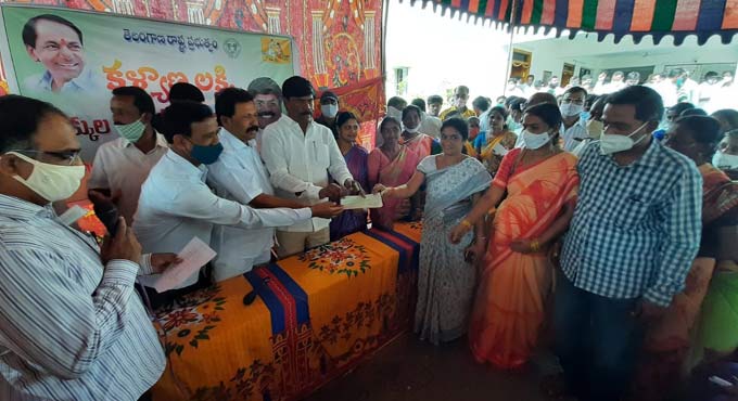 Govt committed to the uplift of the poor: Narsampet MLA